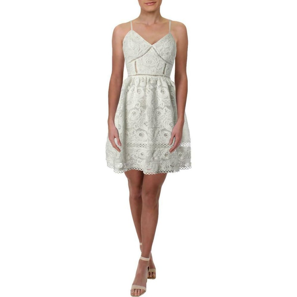 NWT Aqua crochet white dress Large